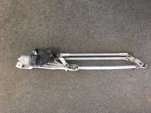 FORD FOCUS FRONT WIPER MOTOR AND LINKAGE-2