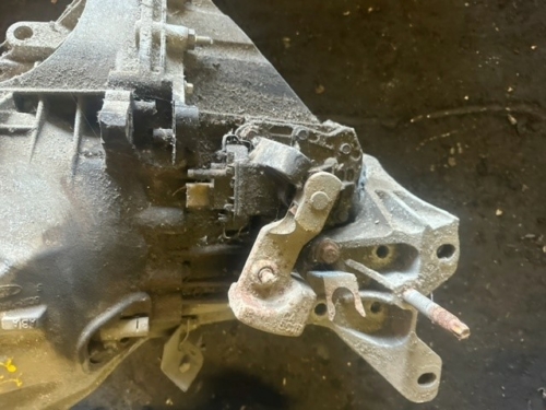 FORD TRANSIT GEARBOX FWD – 5