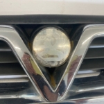 VAUXHALL VECTRA B FRONT GRILL-4